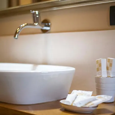 ゲストハウス La Con Piscina Privata