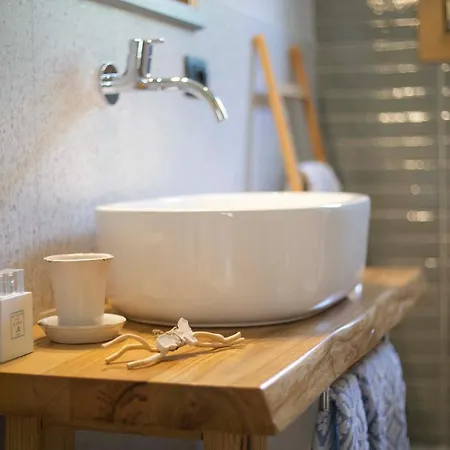 ゲストハウス La Con Piscina Privata