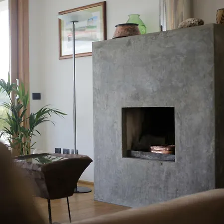 La Con Piscina Privata Ferienhaus