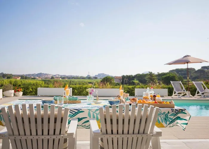 La Con Piscina Privata 게스트하우스