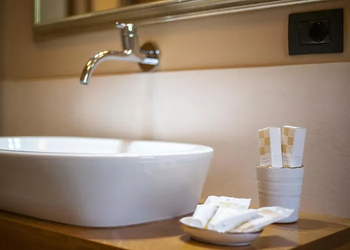 게스트하우스 La Con Piscina Privata