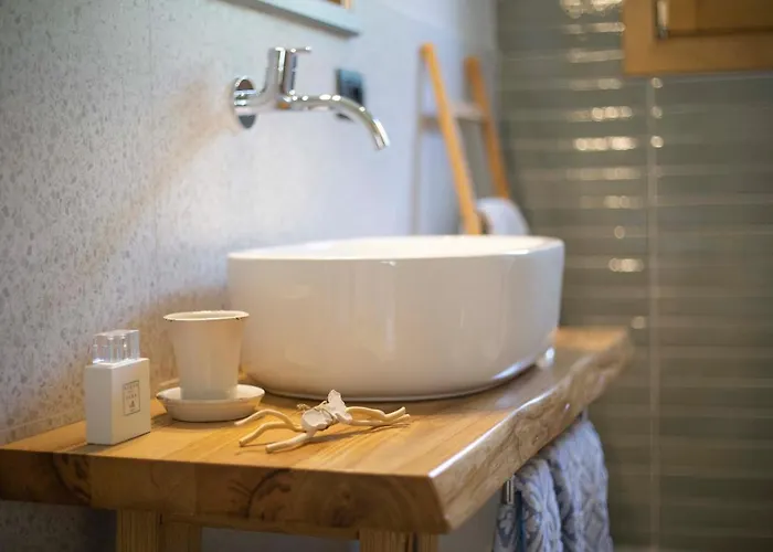 게스트하우스 La Con Piscina Privata