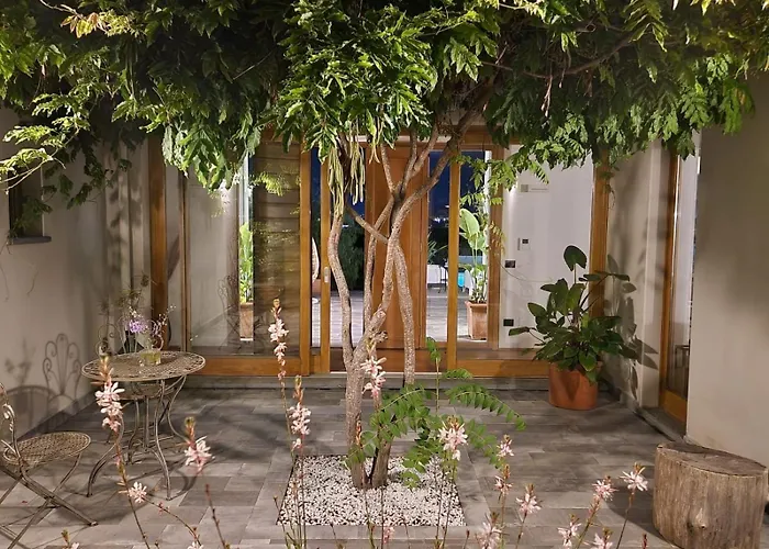 La Con Piscina Privata 4*