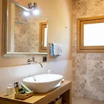 La Con Piscina Privata Casa de hóspedes Portoferraio