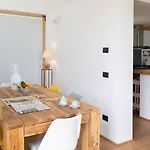 La Con Piscina Privata