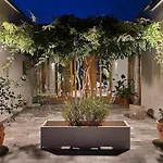 Casa de hóspedes La Con Piscina Privata